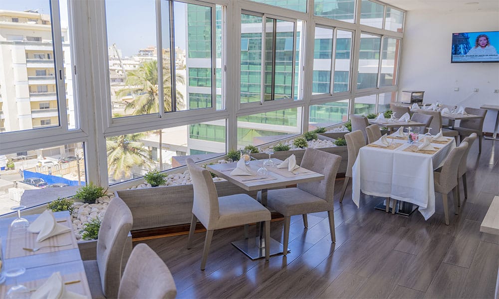 photo chambre Hôtel Nina centre ville Dakar